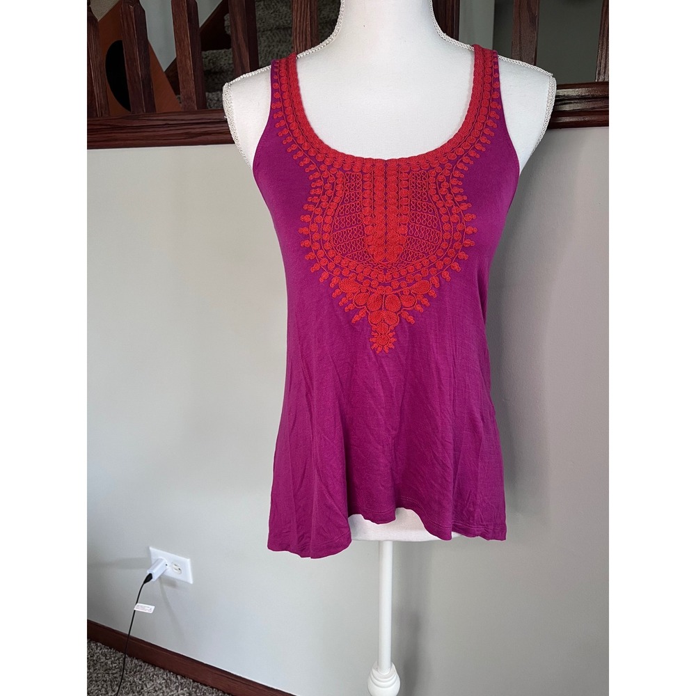 Vanessa‎ Virginia Anthropologie Magenta Red Embroidered Racerback Tank Top XS